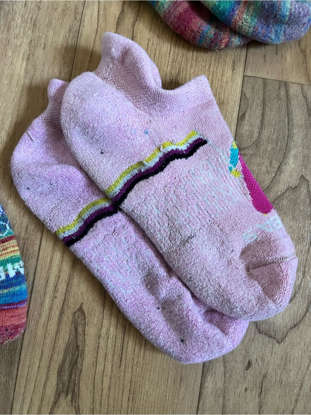 Bombas crew socks ankle socks rainbow pink women’s size small - Picture 4 of 7